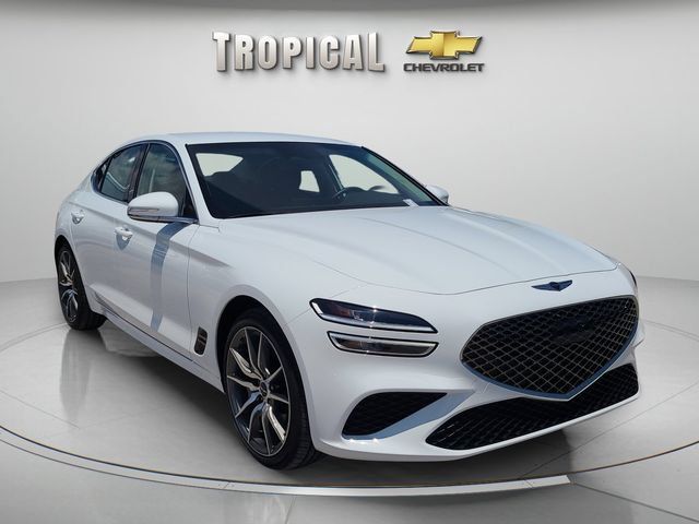 Used 2026 Genesis G70 2.5T RWD image 4