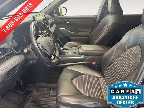 Used 2021 Toyota Highlander XSE AWD/4WD image 8
