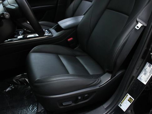 Used 2022 MAZDA CX-30 AWD 2.5 Turbo S image 17