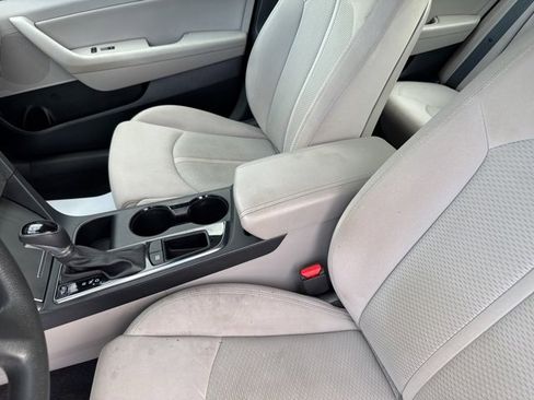 Used 2016 Hyundai Sonata Sport image 25