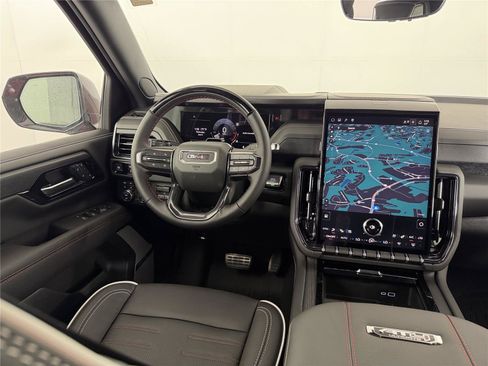 New 2026 GMC Yukon AT4 Ultimate w/ LPO, Floor Liner Package AWD/4WD image 25