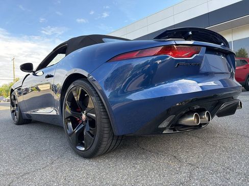 Used 2023 Jaguar F-TYPE Convertible RWD image 31