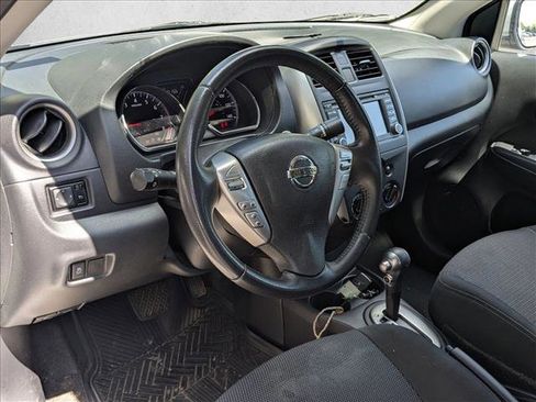 Used 2016 Nissan Versa FWD image 7