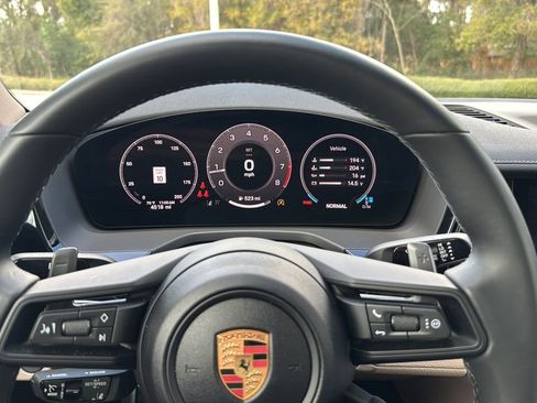 Certified 2025 Porsche Panamera RWD image 11