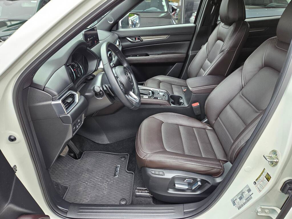 Certified 2025 MAZDA CX-5 Signature AWD/4WD image 16