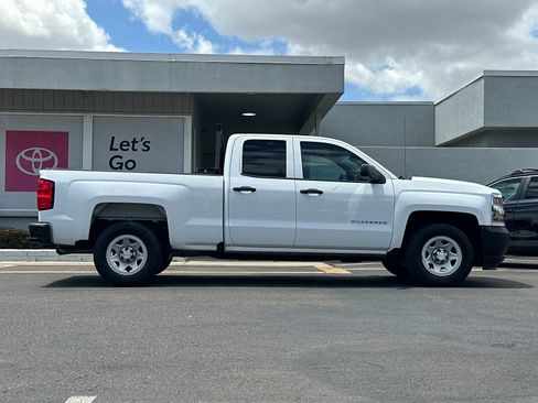 Used 2018 Chevrolet Silverado 1500 W/T w/ WT Convenience Package RWD image 6