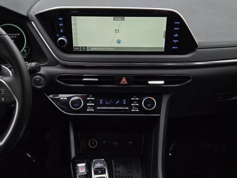 Used 2023 Hyundai Sonata Limited image 21