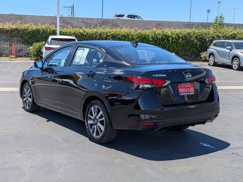 Used 2025 Nissan Versa SV FWD image 11