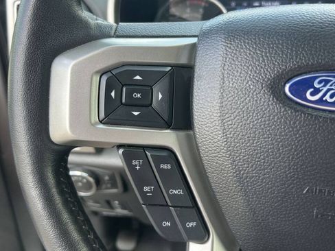 Used 2021 Ford F250 Lariat w/ Lariat Ultimate Package AWD/4WD image 28