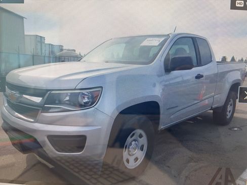 Used 2017 Chevrolet Colorado W/T w/ WT Convenience Package image 2