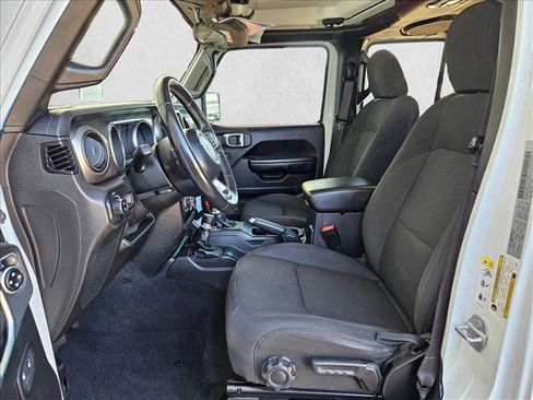Used 2020 Jeep Gladiator Sport w/ Quick Order Package 24S image 16