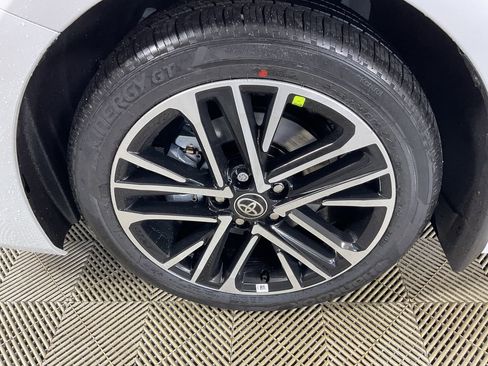 New 2026 Toyota Camry XLE image 4