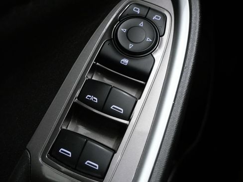 Used 2025 Chevrolet Malibu LT FWD image 13
