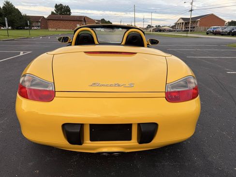 Used 2002 Porsche Boxster S RWD image 7