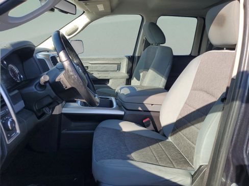 Used 2018 RAM 1500 Big Horn AWD/4WD image 14