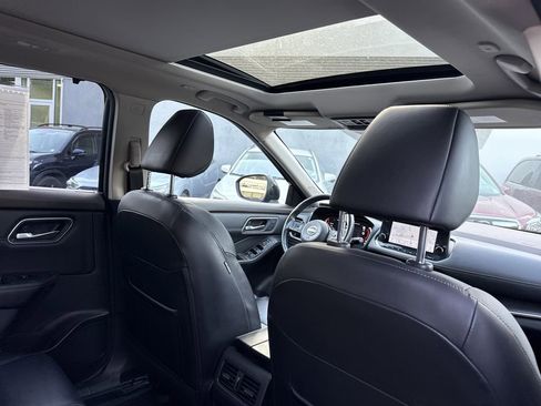 Used 2023 Nissan Rogue Platinum w/ Platinum Premium Package AWD/4WD image 30