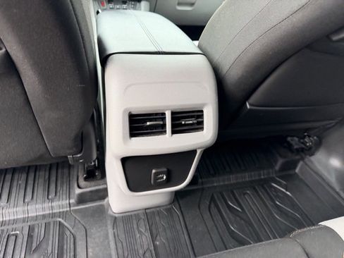 Used 2021 GMC Terrain SLE w/ Driver Convenience Package image 14