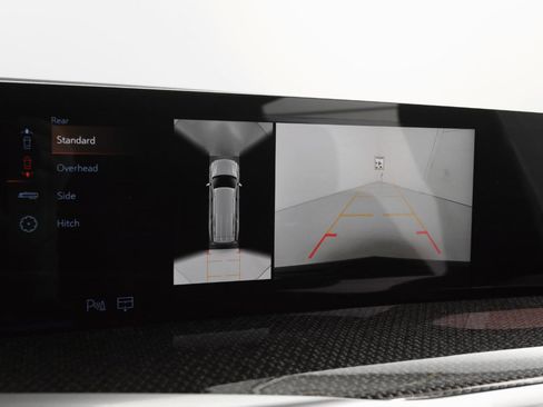 Used 2025 Cadillac Escalade ESV V image 22