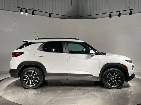 Used 2023 Chevrolet TrailBlazer ACTIV w/ Convenience Package image 10