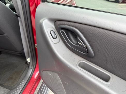 Used 2007 Ford Escape XLT FWD image 36