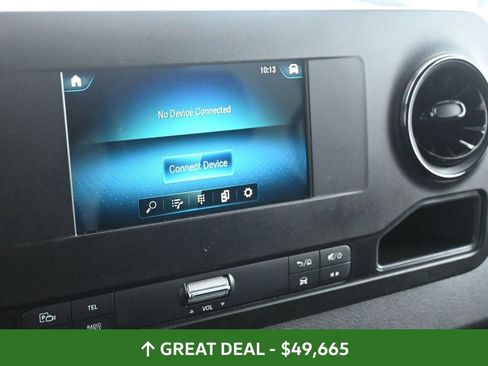 Used 2024 Mercedes-Benz Sprinter 2500 image 29