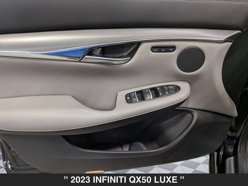 Used 2023 INFINITI QX50 Luxe AWD/4WD image 13