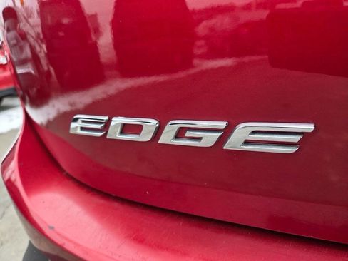 Used 2016 Ford Edge Titanium w/ Technology Package image 15