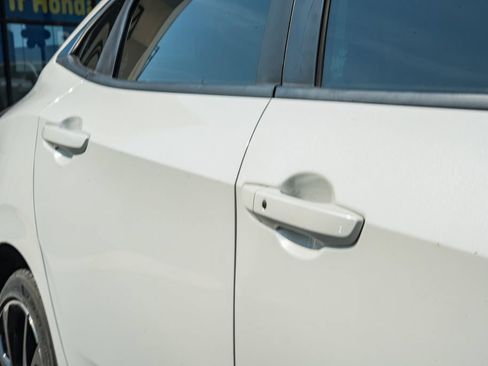 Used 2021 Honda Civic Sport image 13