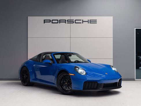 Certified 2025 Porsche 911 Targa 4 GTS image 11