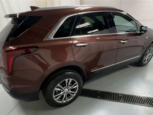Certified 2023 Cadillac XT5 Premium Luxury image 8