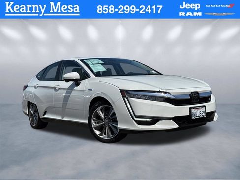 Used 2021 Honda Clarity Plug-In Hybrid image 1