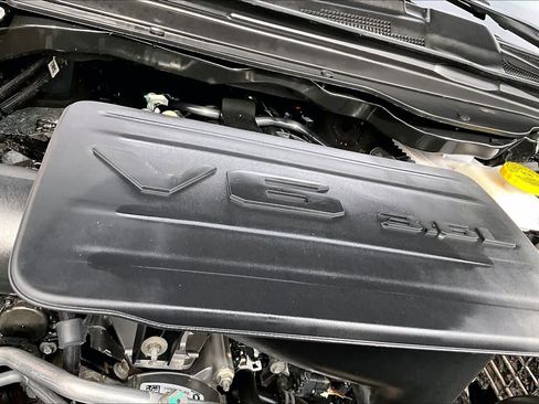 Used 2025 RAM 1500 Tradesman image 33