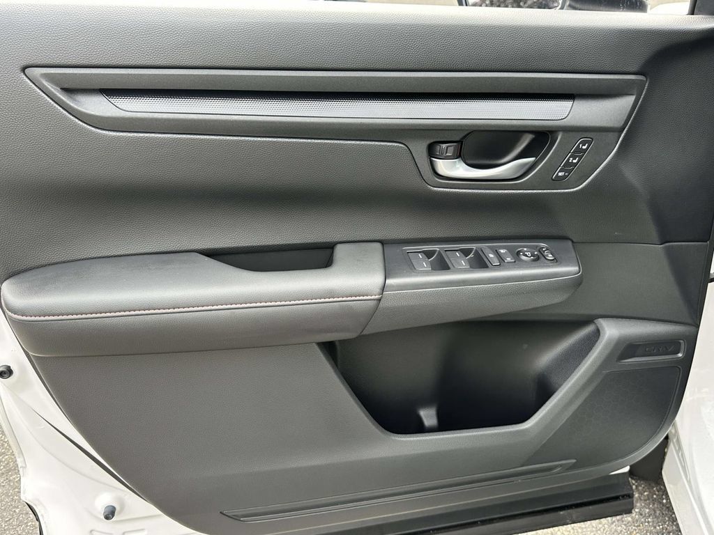 Certified 2024 Honda CR-V Sport-L image 14