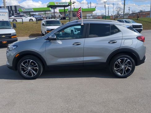 Used 2023 Buick Encore GX Select image 5