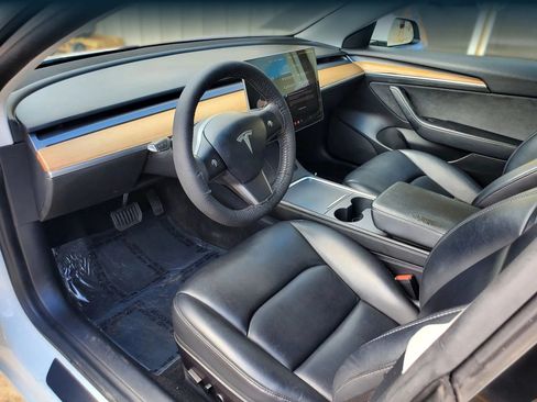 Used 2021 Tesla Model 3 Long Range AWD/4WD image 33