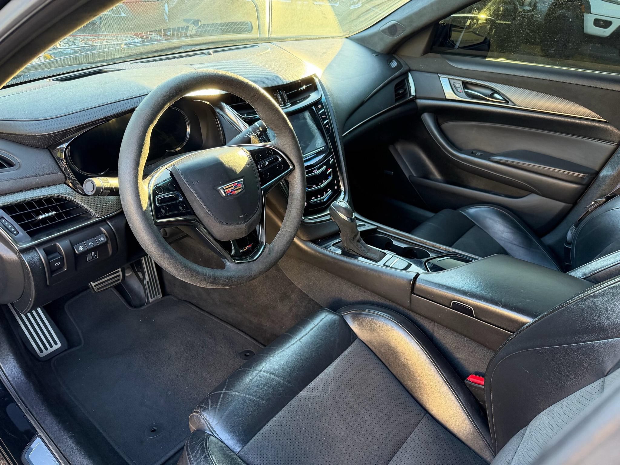 Used 2016 Cadillac CTS V w/ Luxury Package RWD image 3