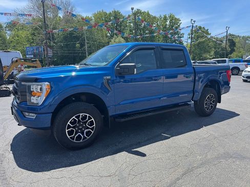 Used 2023 Ford F150 XLT w/ Equipment Group 302A High AWD/4WD image 5