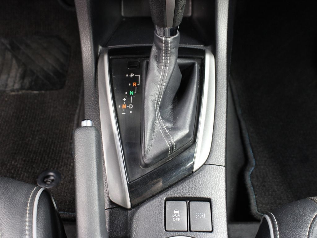 Used 2015 Toyota Corolla S FWD image 48