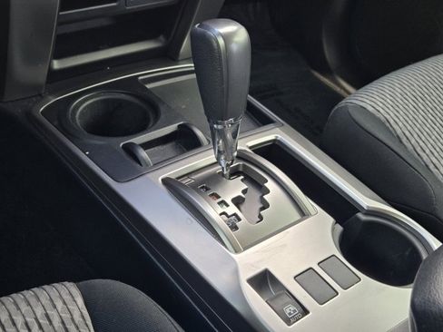 Used 2018 Toyota 4Runner SR5 image 19