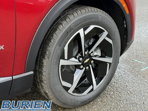 New 2026 Chevrolet Equinox EV LT image 36