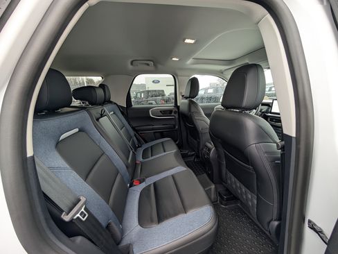 Certified 2025 Ford Bronco Sport Outer Banks w/ Outer Banks Tech Package+ image 12