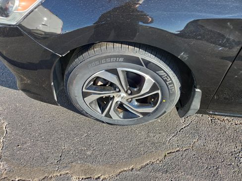 Used 2016 Honda Accord LX image 9