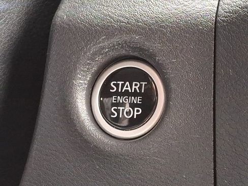 Used 2024 Nissan Frontier PRO-4X w/ Off-Road Protection Package image 22