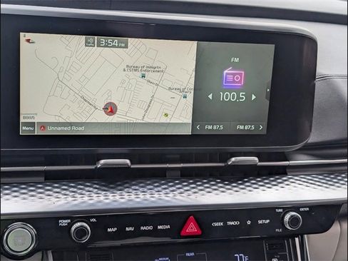 Certified 2022 Kia Carnival SX Prestige image 16