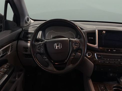 Used 2016 Honda Pilot Elite image 11
