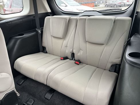 Used 2013 MAZDA MAZDA5 Sport image 19