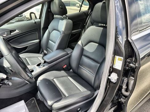 Used 2020 Mercedes-Benz GLA 250 4MATIC image 18