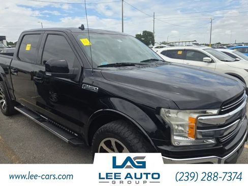 Used 2018 Ford F150 Lariat w/ Trailer Tow Package RWD image 4