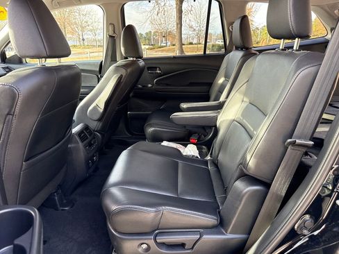 Used 2019 Honda Pilot Elite image 26