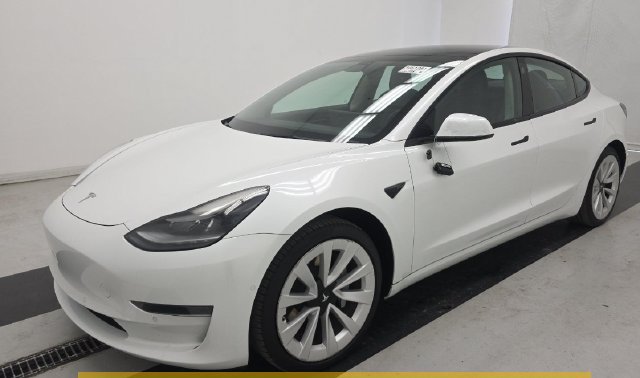 Used 2021 Tesla Model 3 Standard Range RWD image 1